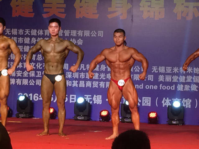 Bodybuilder went a little heavy on the self tanning lotion.