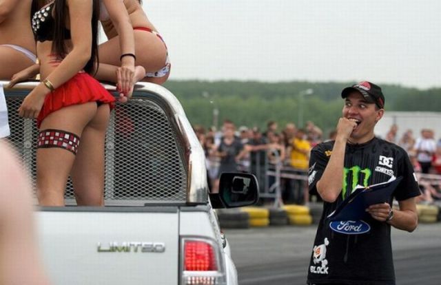 He must really like that roll bar