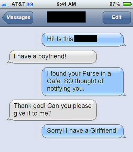 I found your purse in a cafe.