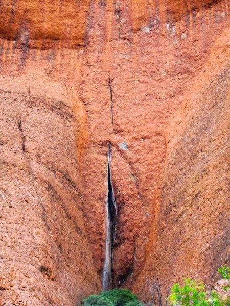 Interesting rock formation greatly resembles a vajayjay.