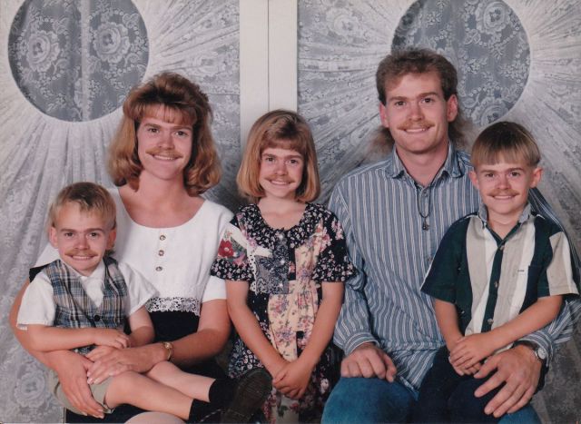 It is absolutely amazing how much all 5 members of this family look alike.