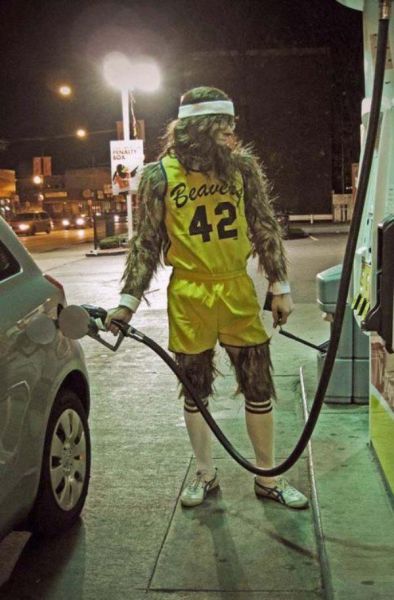 Teen Wolf has been spotted at a gas station.