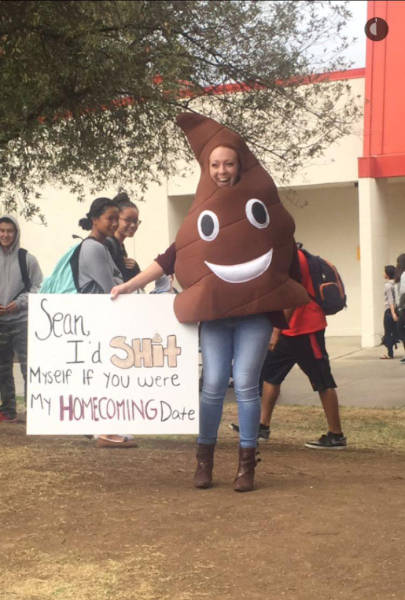 Shitty but awesome homecoming proposal.