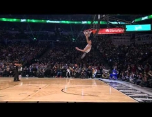 2015 NBA Slam Dunk Contest winner Zach LaVine wows the crowd with his epic 