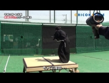 Japanese samurai uses sword to slice ball traveling 100mph in half.