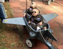 Maverick and Goose before they were famous Top Gun pilots.