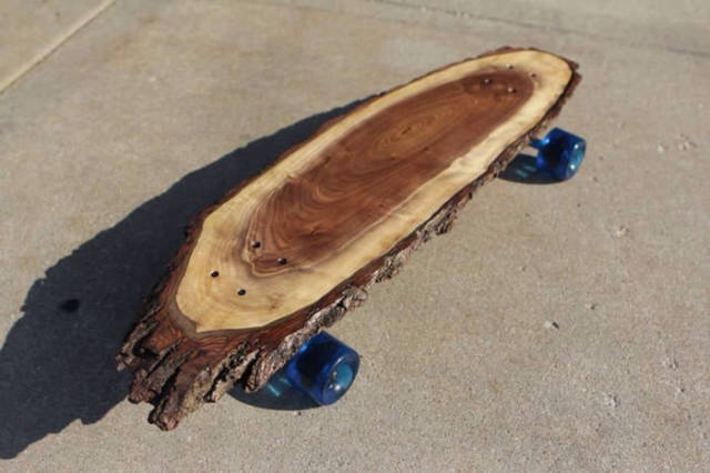 Skateboard with a natural look.