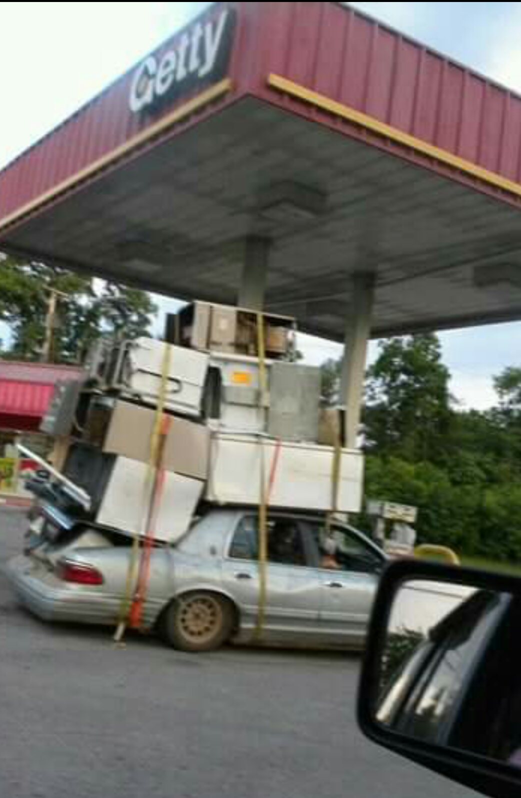 Why rent a U-Haul when you have plenty of straps?